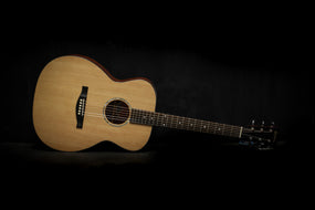 Eastman Guitars PCH1-OM Orchestra Model Acoustic Guitar