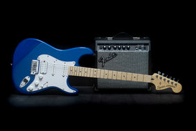 Squier Affinity Stratocaster HSS Starter Pack Lake Placid Blue